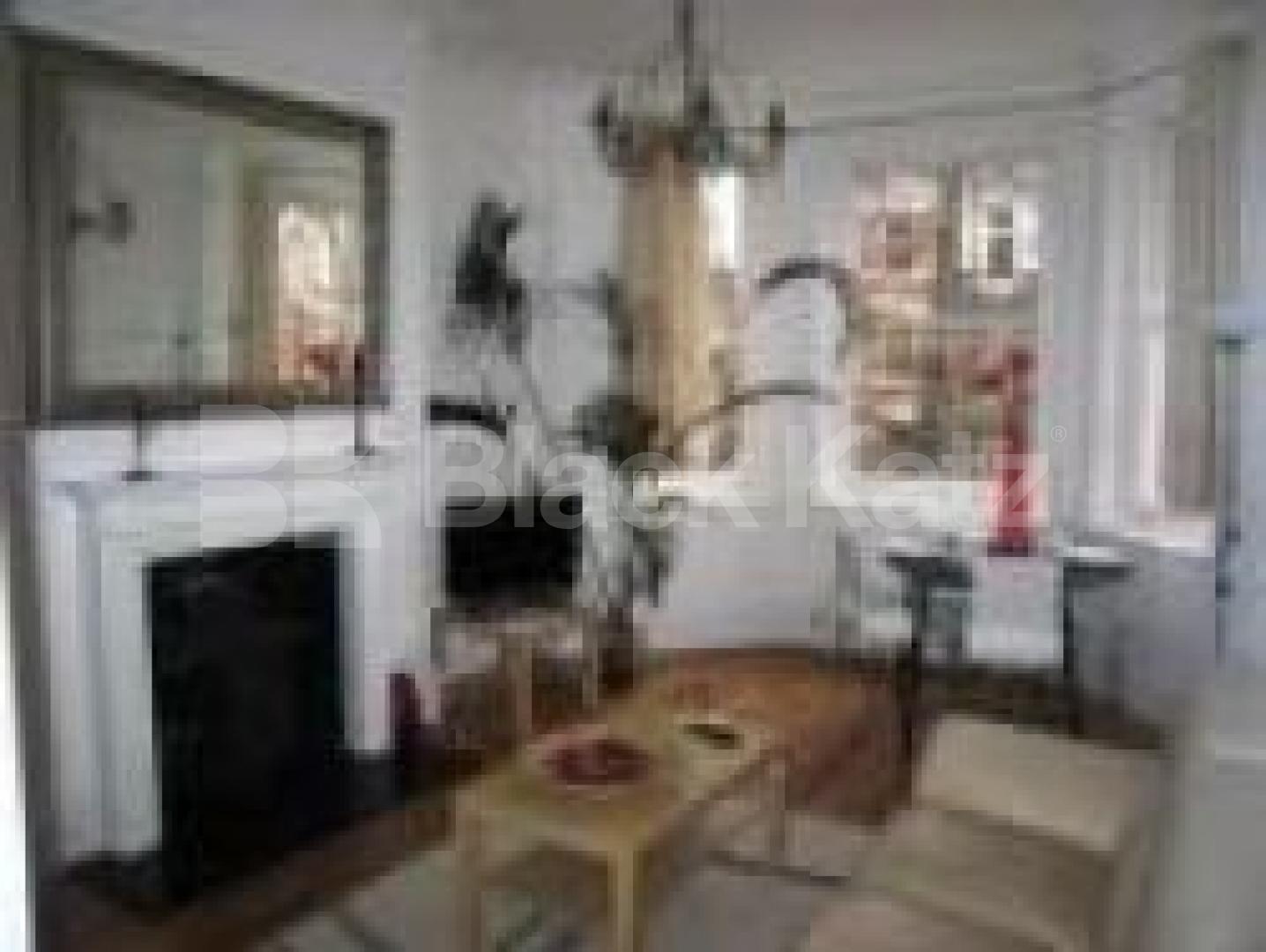 			3 Bedroom, 1 bath, 1 reception Flat			 Wymering Road, MAIDA VALE W9